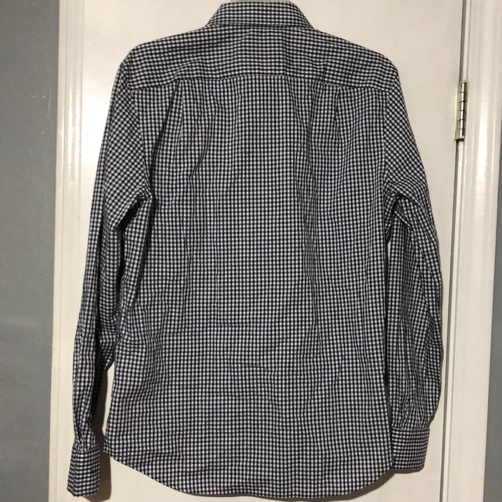 Mens small button up - Picture 3 of 3